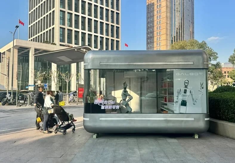 လူအရိပ်အယောင်တောင်မတွေ့ရဘဲ စက်ရုပ်ကိုယ်တိုင် မန်နေဂျာလုပ်မယ့် Shanghai က စတိုးဆိုင်